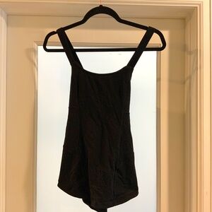 Lululemon cross-back sports top, with built-in bra